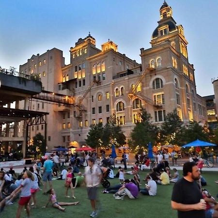 Private Hot Tub3Bd2Ba 2 Miles To Sa River Walk San Antonio Extérieur photo
