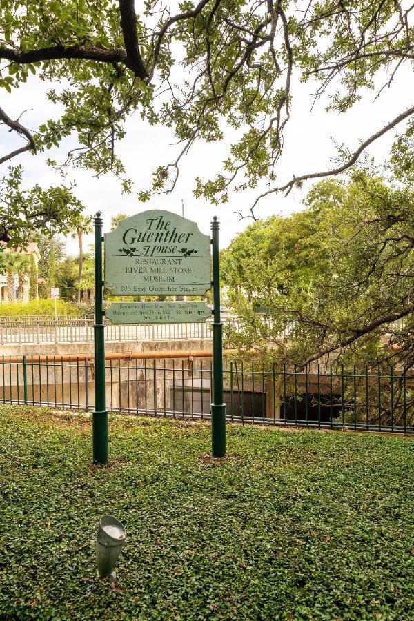 Private Hot Tub3Bd2Ba 2 Miles To Sa River Walk San Antonio Extérieur photo